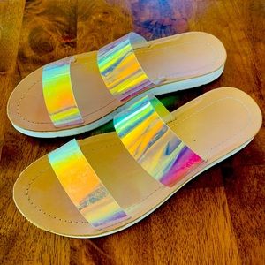 Size 8 Iridescent sandals